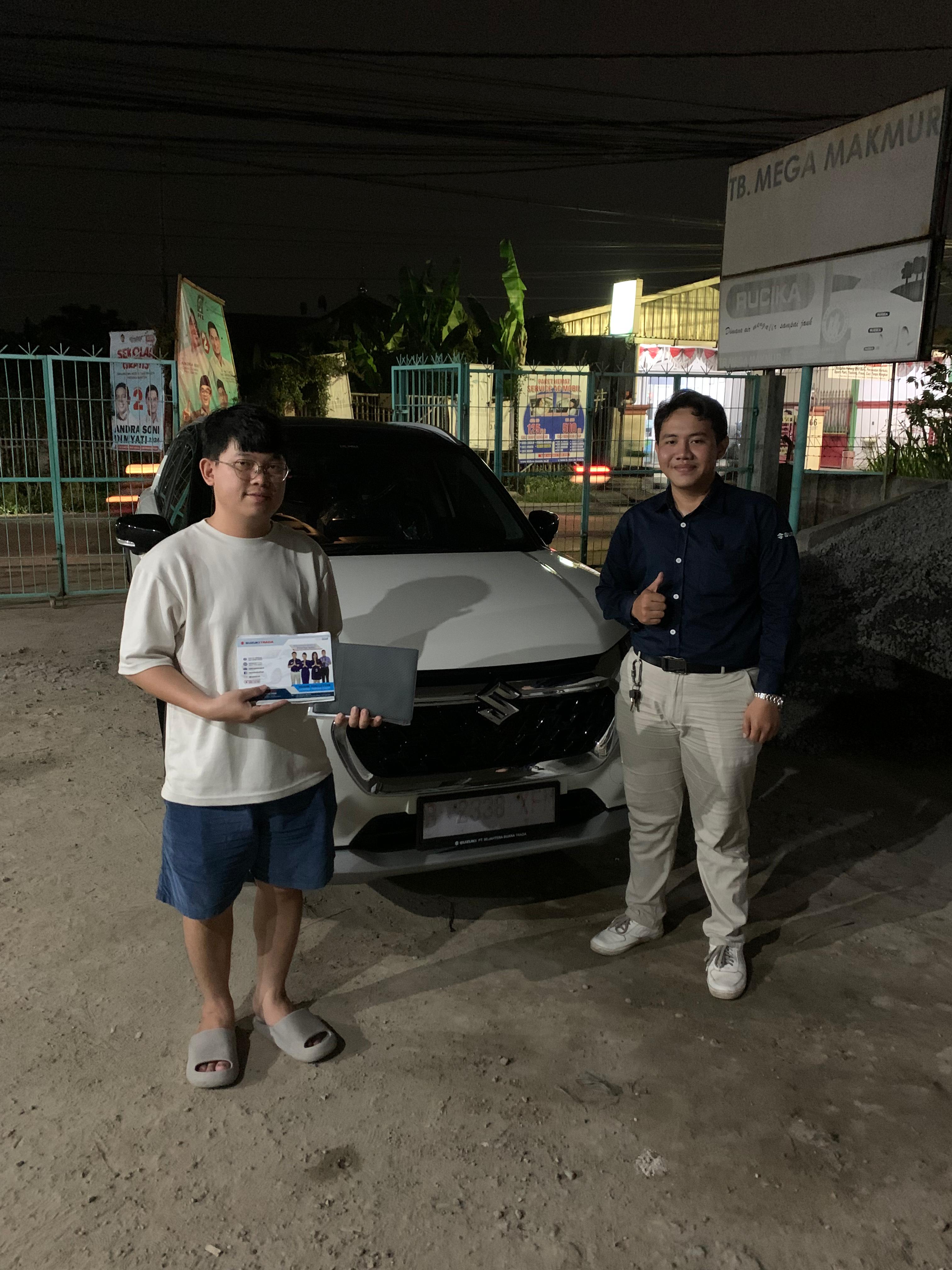 Customer 4